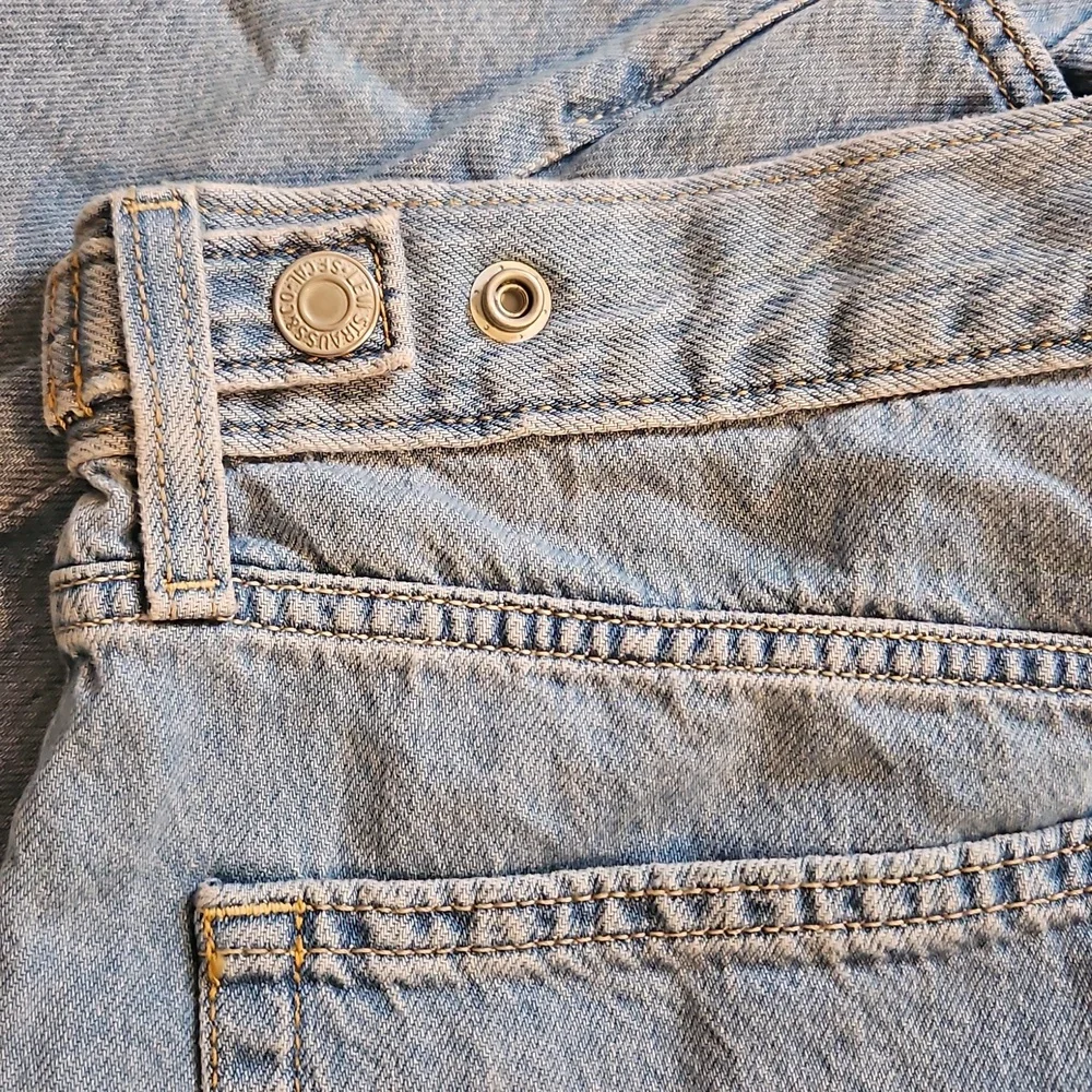 NEW! Levi's High Rise Cinch Baggy Jeans In Invested Indigo Size 30 - Picture 10 of 13